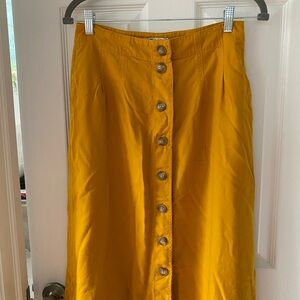 Madewell cotton button down skirt size 6 runs smaller